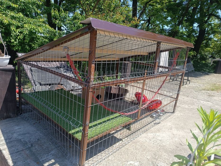 Cușcă metalica păsări , animale etc 2,5/1,8/1,5 Vând/ închiriez