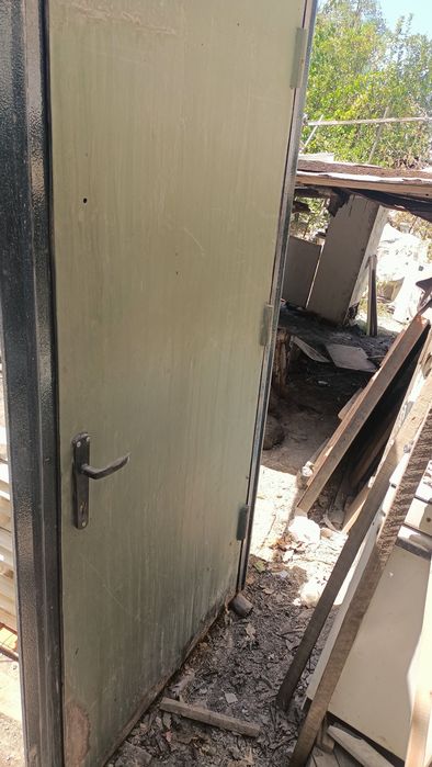 Темір есік, жеткізу бар