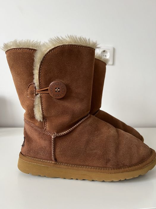 Cizme tip UGG marime 37