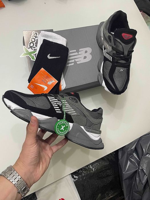New Balance 9060 Black Castlerock
