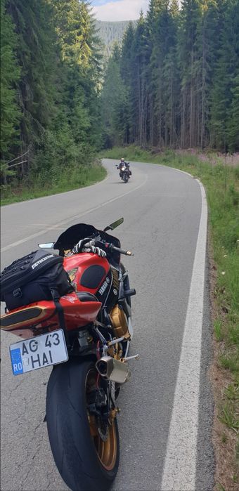 Vând Yamaha r1 super întreținută