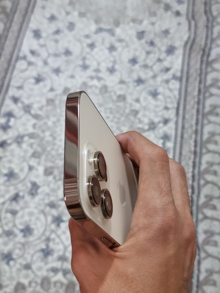 Iphone 14 PRO. GOLD. 256GB.