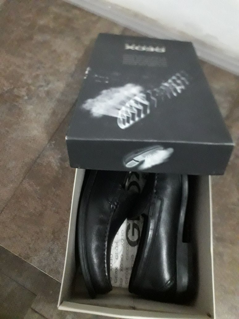 Pantofi barbati noi,în cutie