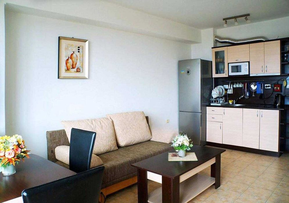 Продава се Тристаен апартамент в Свети Влас - 84 кв.м за 1131 €/кв.м - Снимка #1