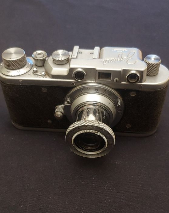 фотоаппарат Зоркий 50-х годов полностью рабочий