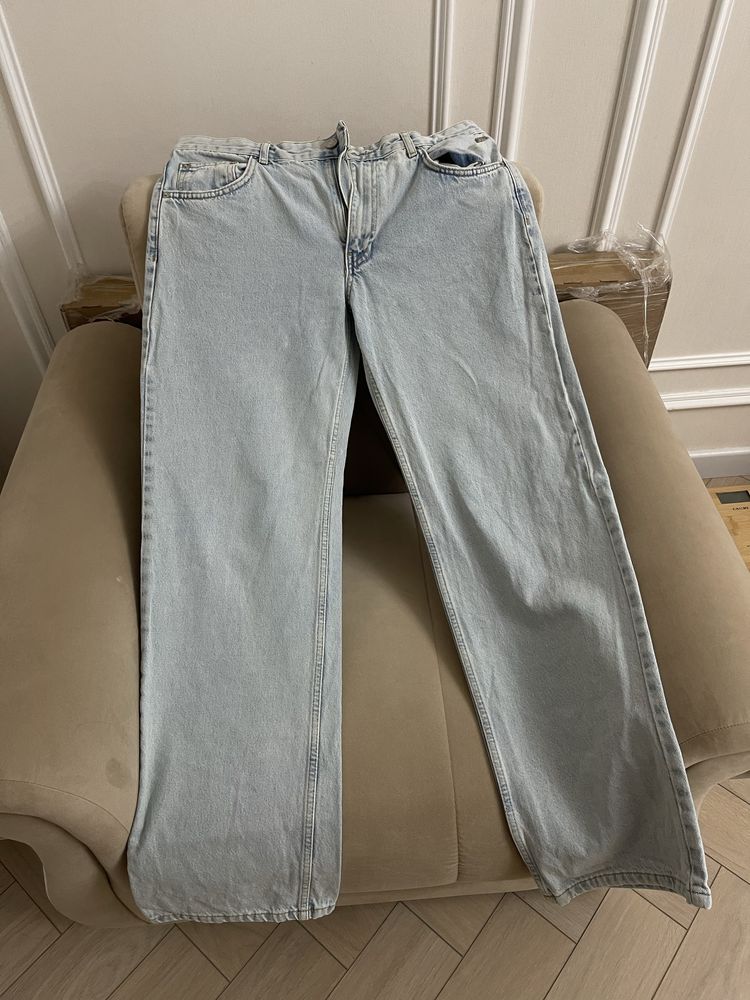 Джинсы pull and bear
