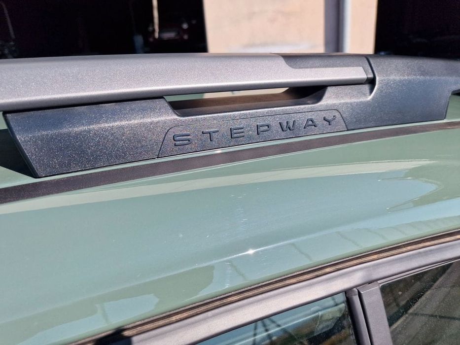 Pavilion Dacia Sandero Stepway an 2023