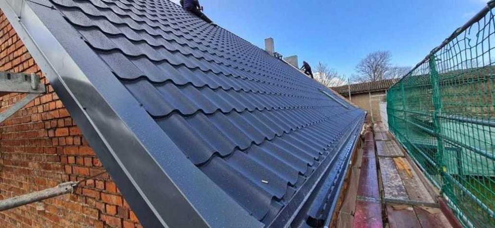 Expert in montaj acoperisuri, sisteme pluviale, reparatii acoperis