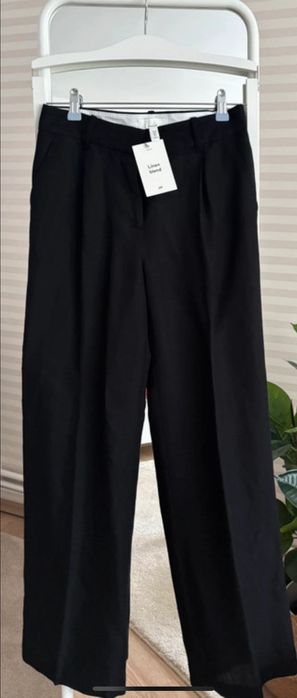 Pantaloni noi hm in ( linen blend) negri 34 pe eticheta dar talie 37