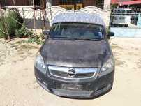 Opel zamfira negra