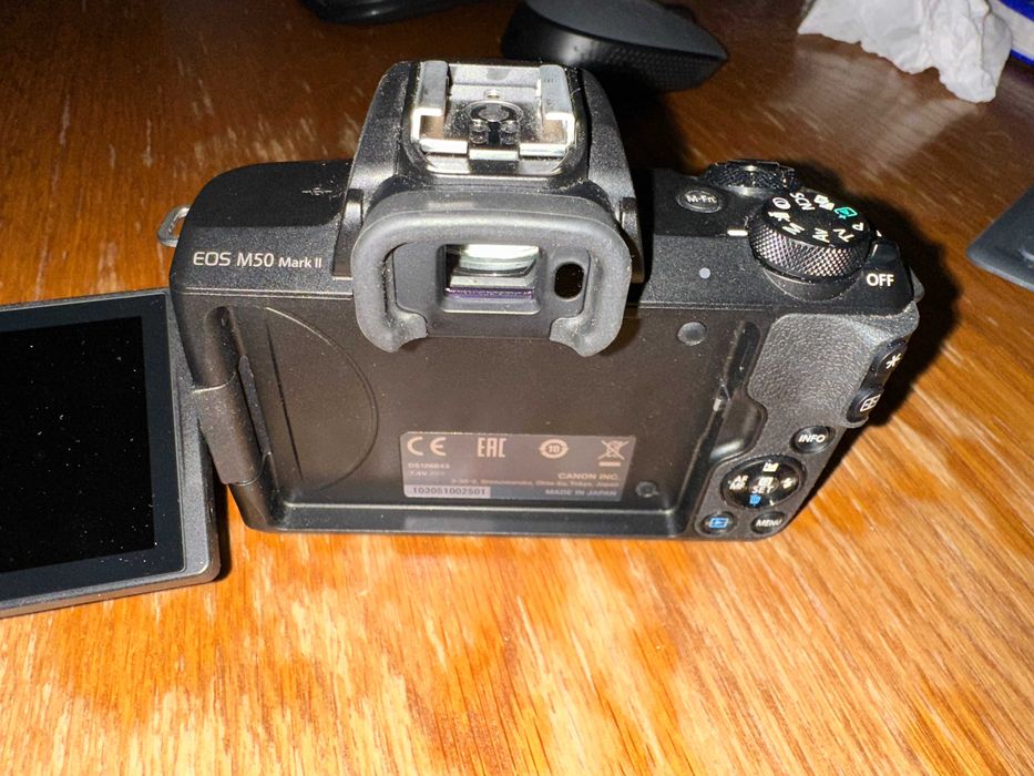 Canon EOS M50 Mark II+Obiectiv 15-45mm | Card 128GB | Stare Impecabilă