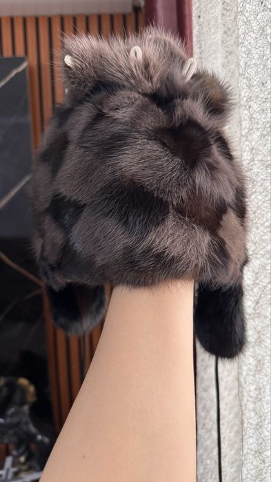 Детская норковая шапка