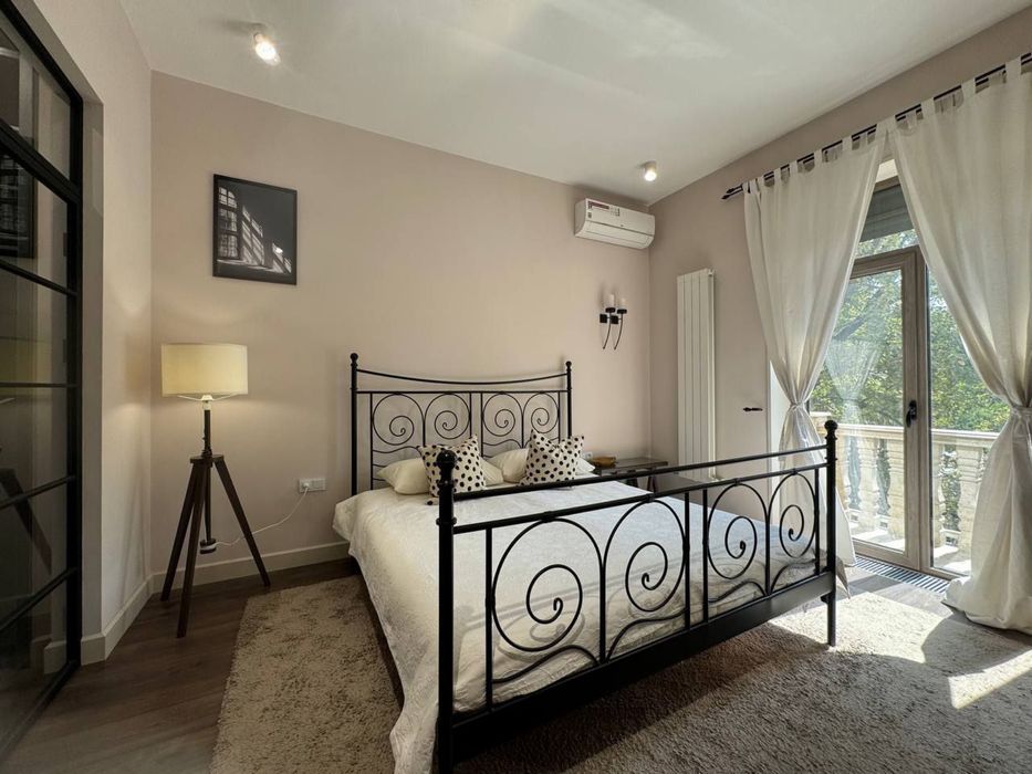 Ц-1 , Новостройка , 125 м2 ( 3 комнаты )