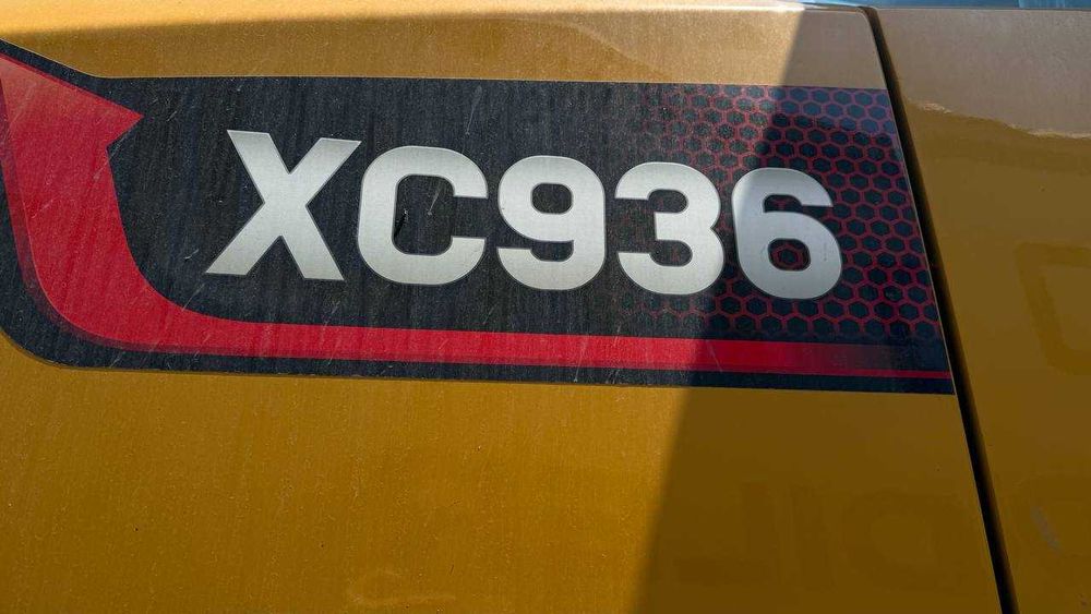 Фронтальный погрузчик XCMG XC936 1,8 куба Джойстик счет справкада
