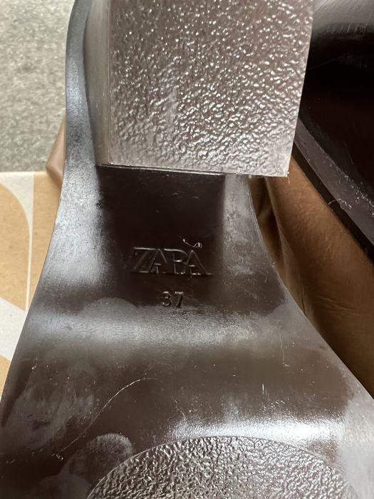 Кожени боти ZARA на ток