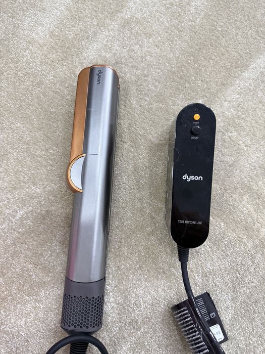 Vand placa dyson airstrait