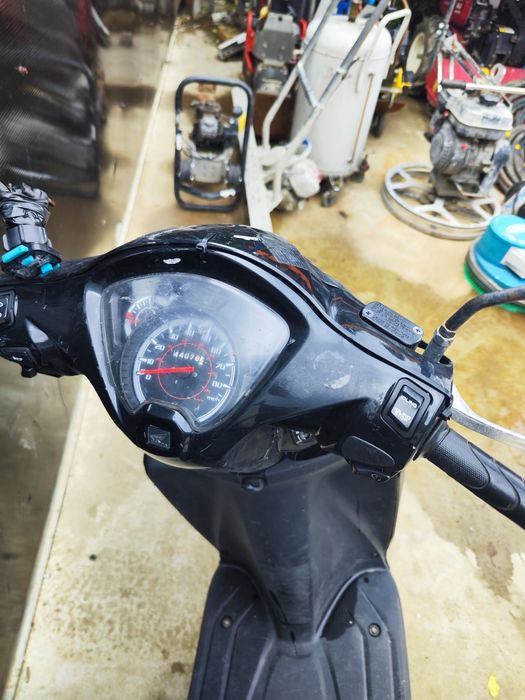 Scuter Honda Vision pentru piese