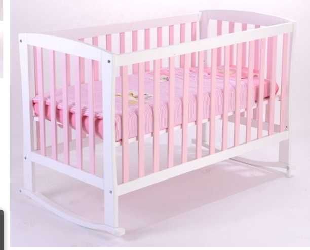 Pat bebe cu balansoar si laterala detasabila