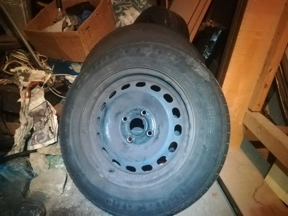 Гуми и джанти  от Ауди 80