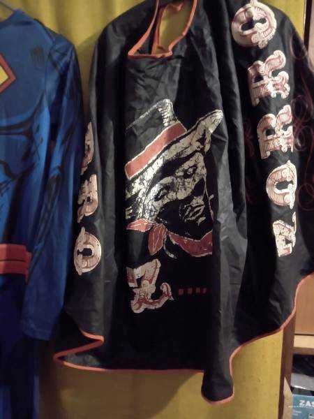 Costume Halloween, carnaval, serbari