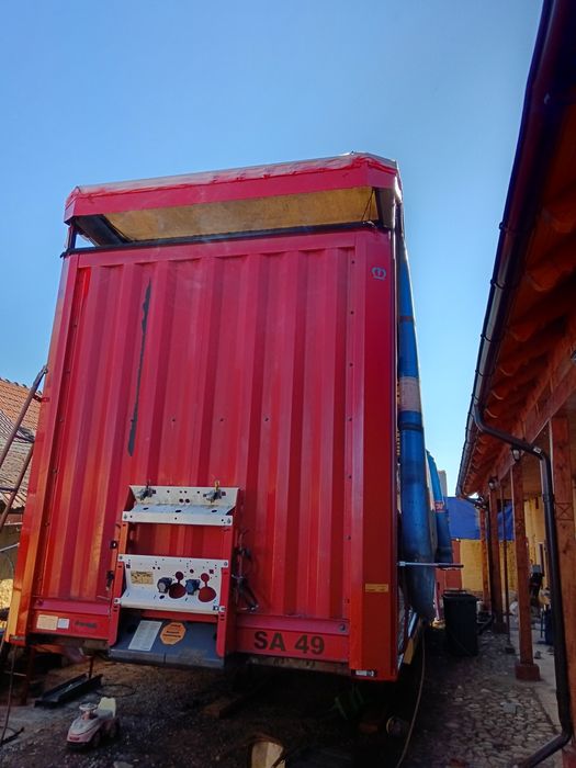 Reparăm structuri de remorci și semiremorci!

Oferim servicii prof