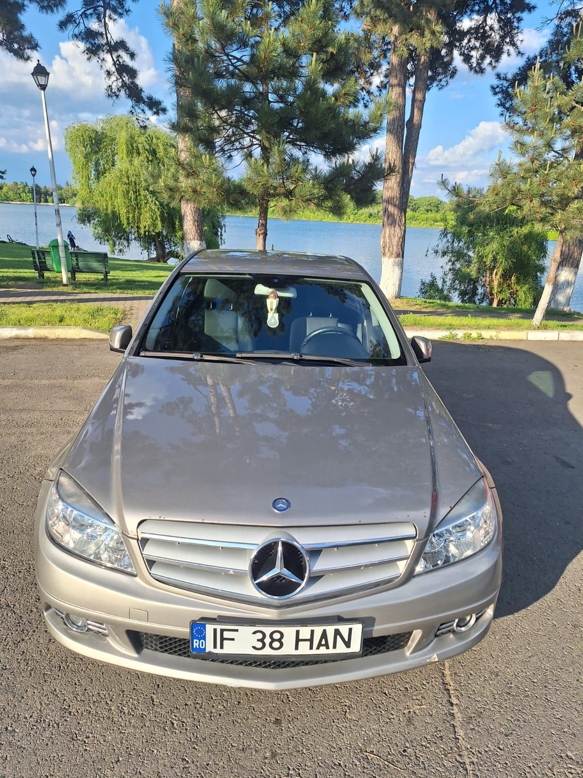 Mercedes c220  an 2009
