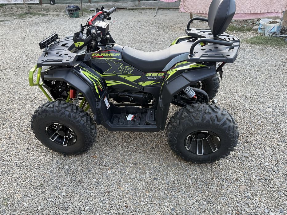 Vand atv 250cc ca nou foarte putin folosit