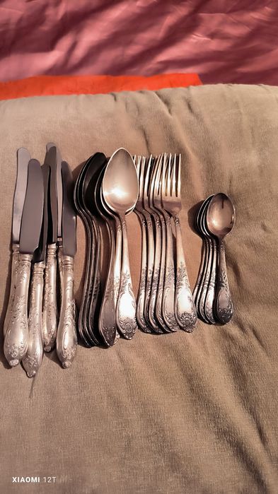 Новый столовый мельхиор,Цена за один прибор,на 6 персон!