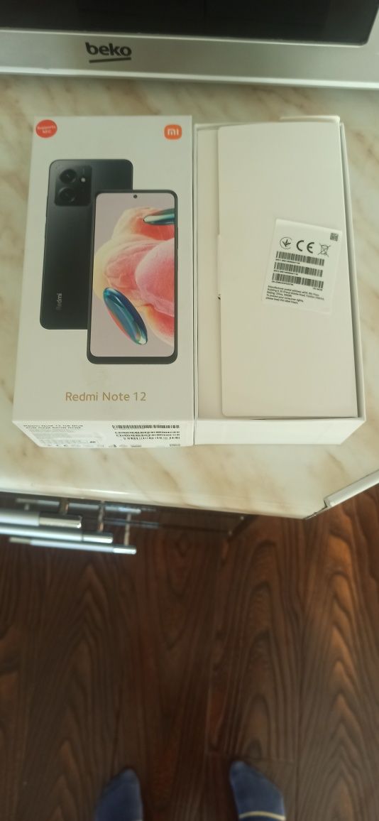 Телефон Redmi note 12