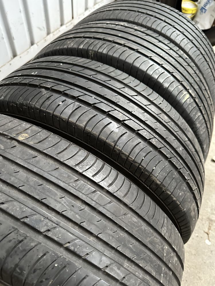 Set anvelope 225/65 R17 YOKOHAMA vară