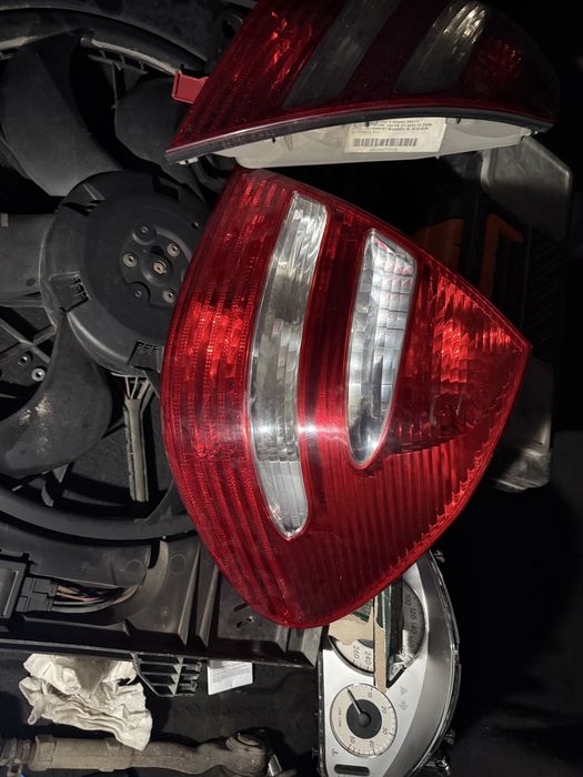 Stopuri mercedes w211