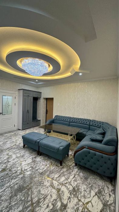 Продается 4х комнатная кв. 109м2. Узбекистанская.