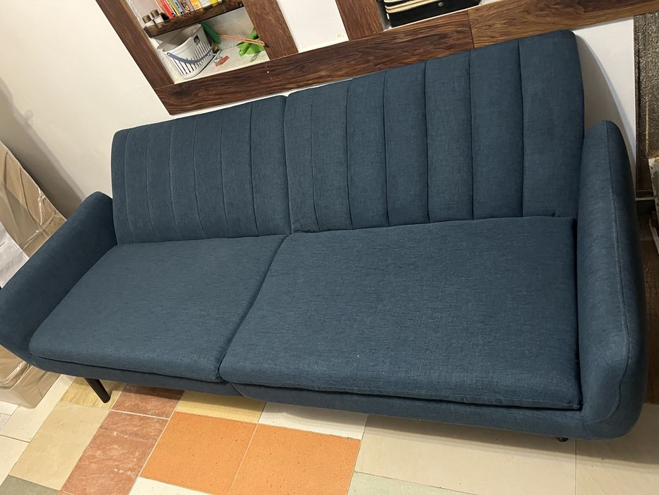 Разтегателен Диван