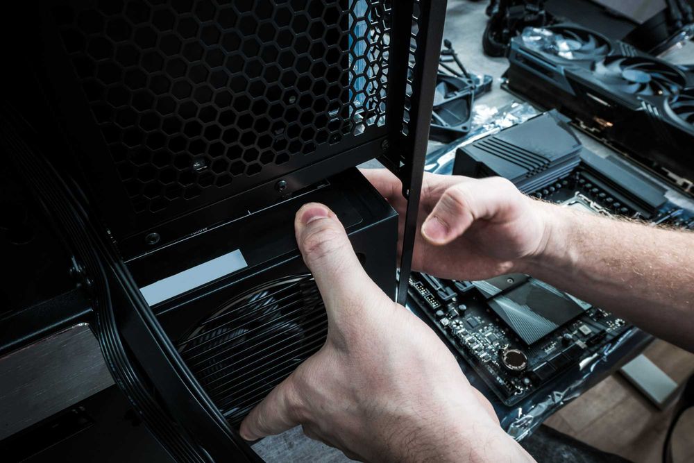 Curățare + pastă termică / montare Computere Oradea- Factură, Garanție