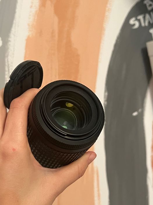 Obiectiv Nikon 55-200mm