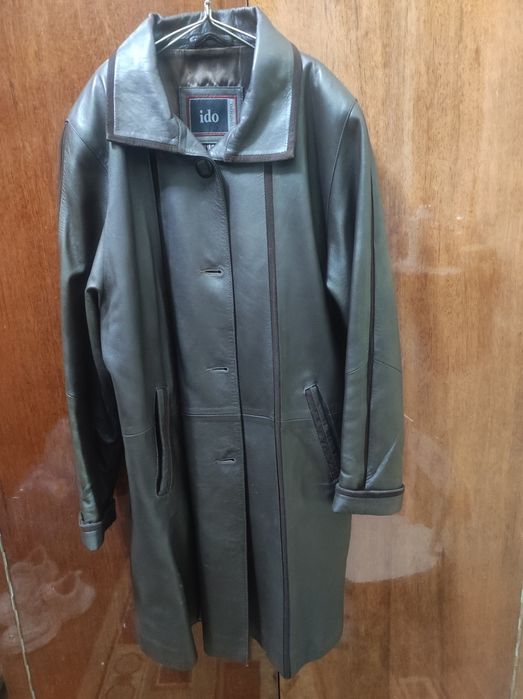 Продам кожаный плащ