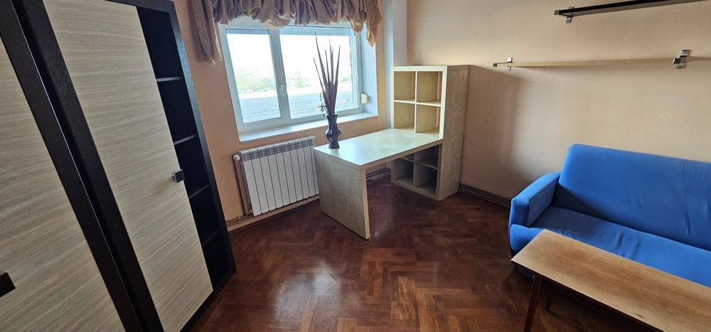 Inchiriez pe termen lung  4 cam, fara intermediar