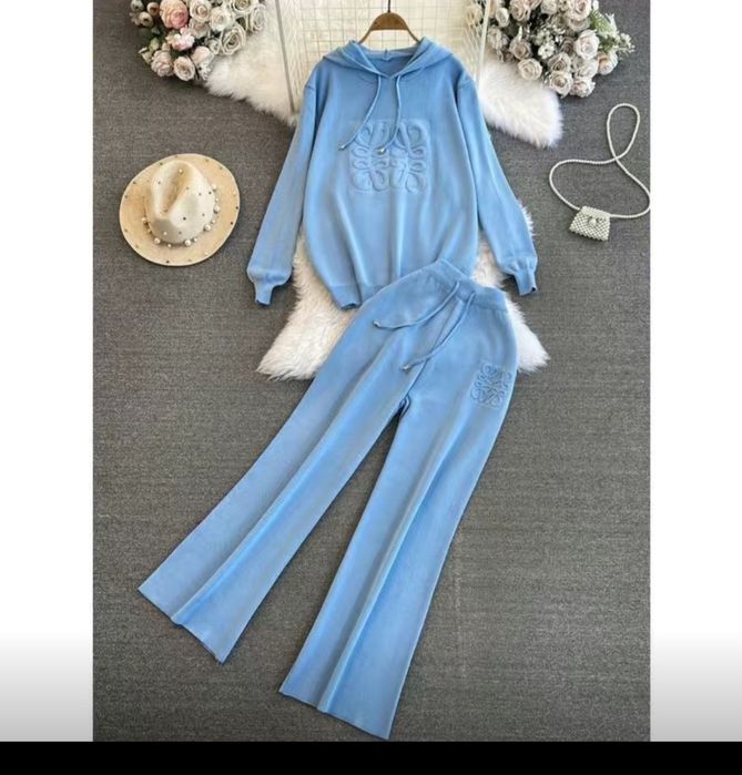 Продам двойку. Трикотаж.