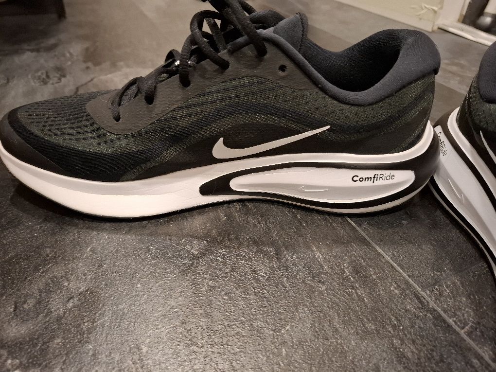 Nike journey Run
