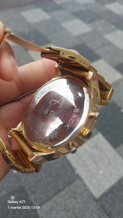 Vând ceas stainles Steel Back Japan