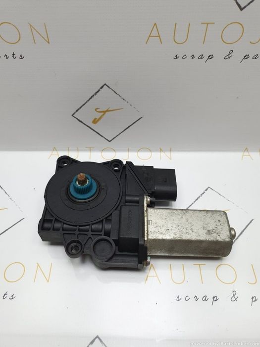 Motoras macara geam dreapta spate BMW 3 V (E90) [ 2004 - 2012 ] 320 i (N46 B20..) 110KW|150HP OEM 1060079