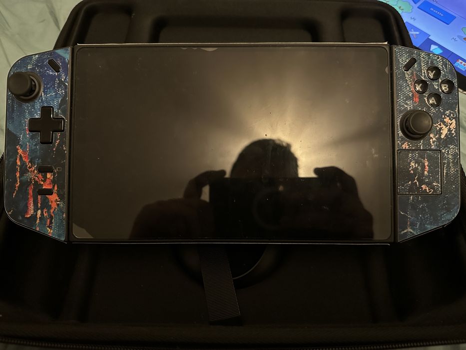 Vand lenovo legion go 1 tb / Schimb