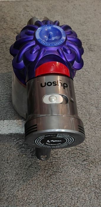 Aspirator Dyson V7