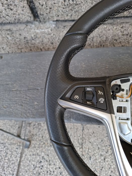 Кожен мулти волан за опел астра джей и мерива от 2010г до 2016г.