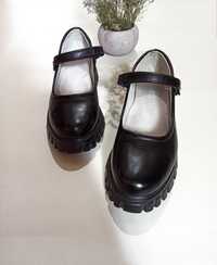 Черные туфельки для девочки, 35 размер.