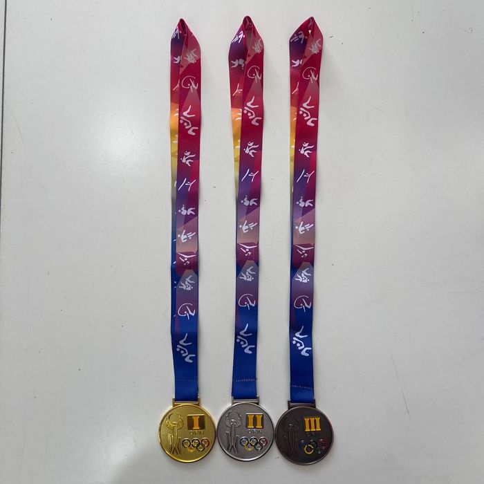 Medal optom va dona