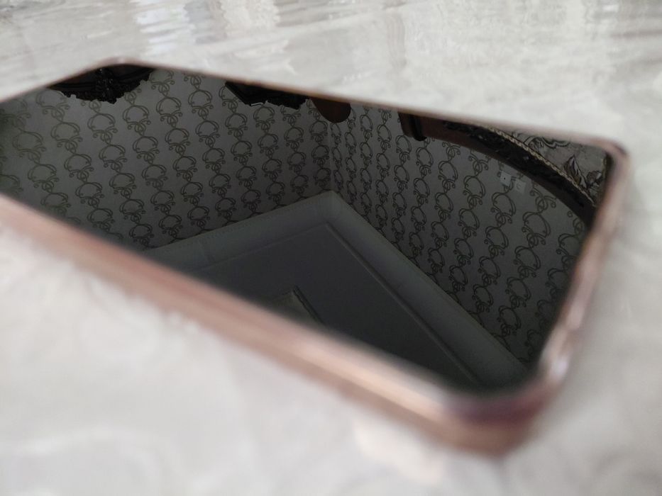 Vivo Y28 128 GB Пинк