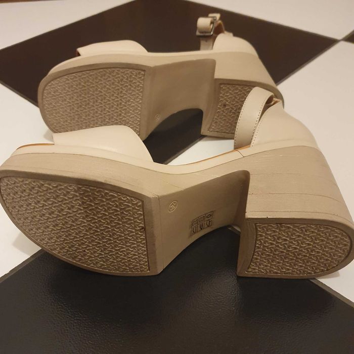 Dogati sandale piele naturala marime 38