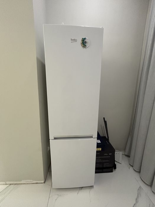 Продаётся холодильник Beko,  в  хорошем  рабочем  состоянии.