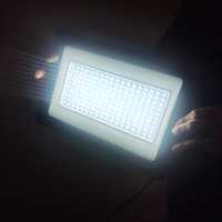 Светодиодный прожектор 150Вт Haiger